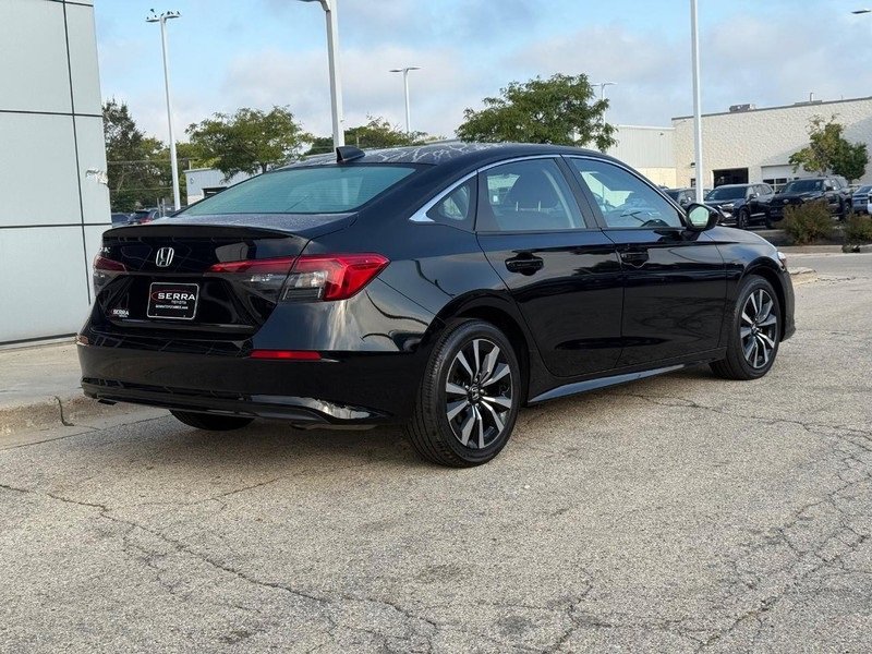 Used 2024 Honda Civic EX image 3