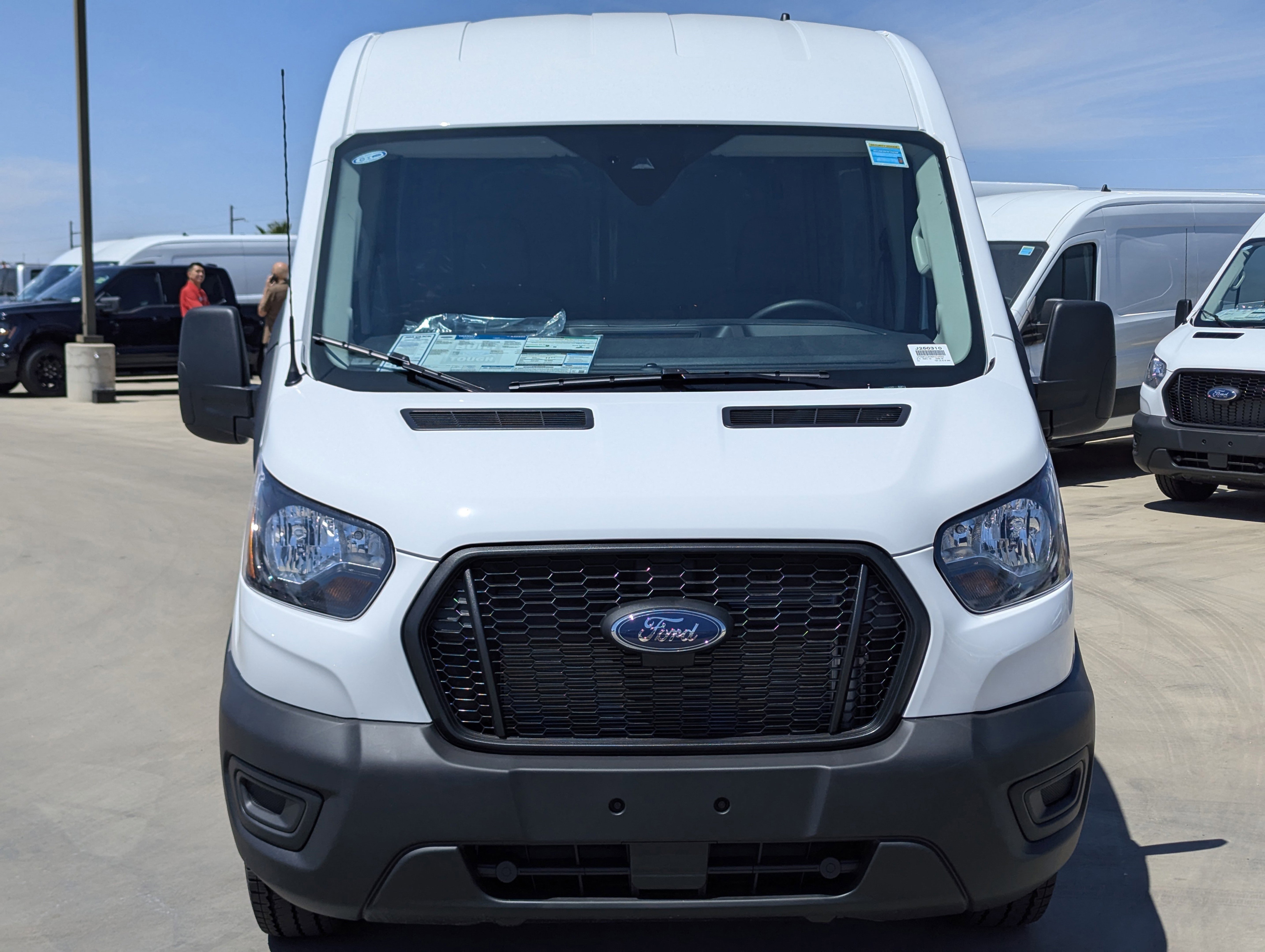 New 2025 Ford Transit 250 148 Medium Roof image 6