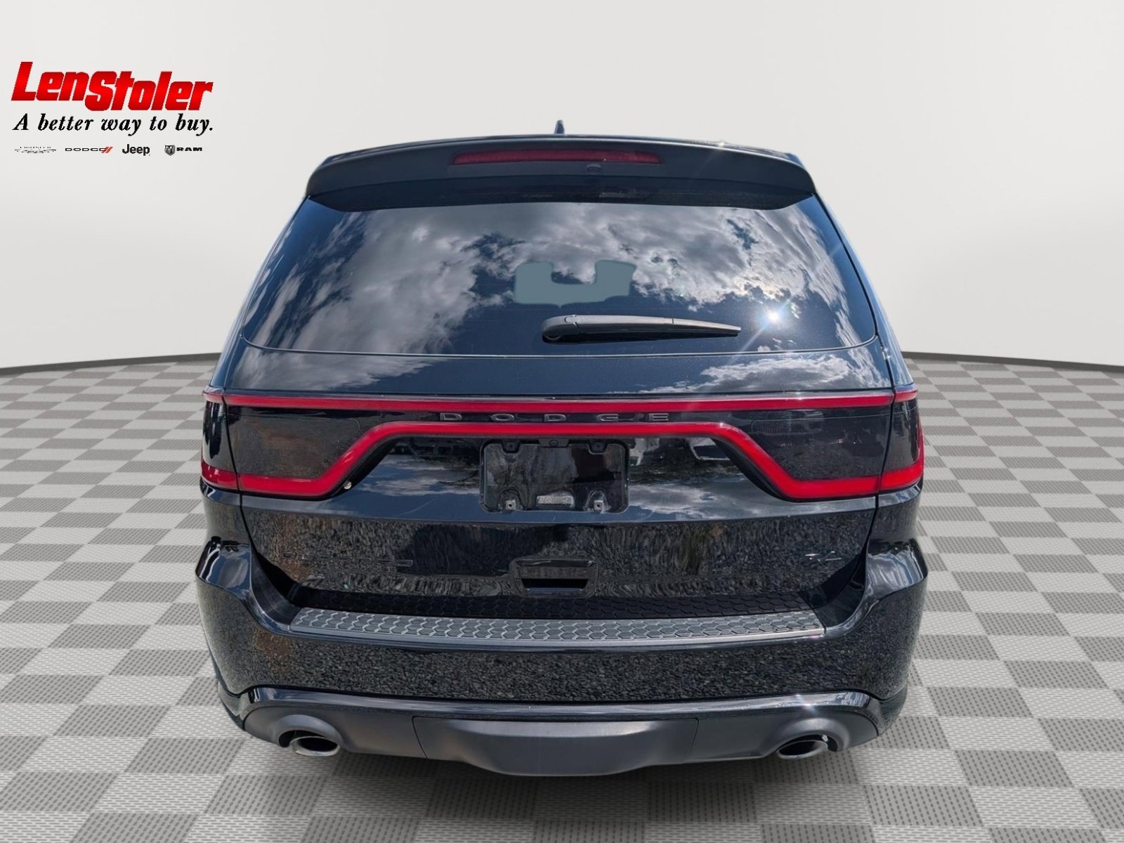 Used 2023 Dodge Durango R/T w/ Tow 'N Go Package AWD/4WD image 4