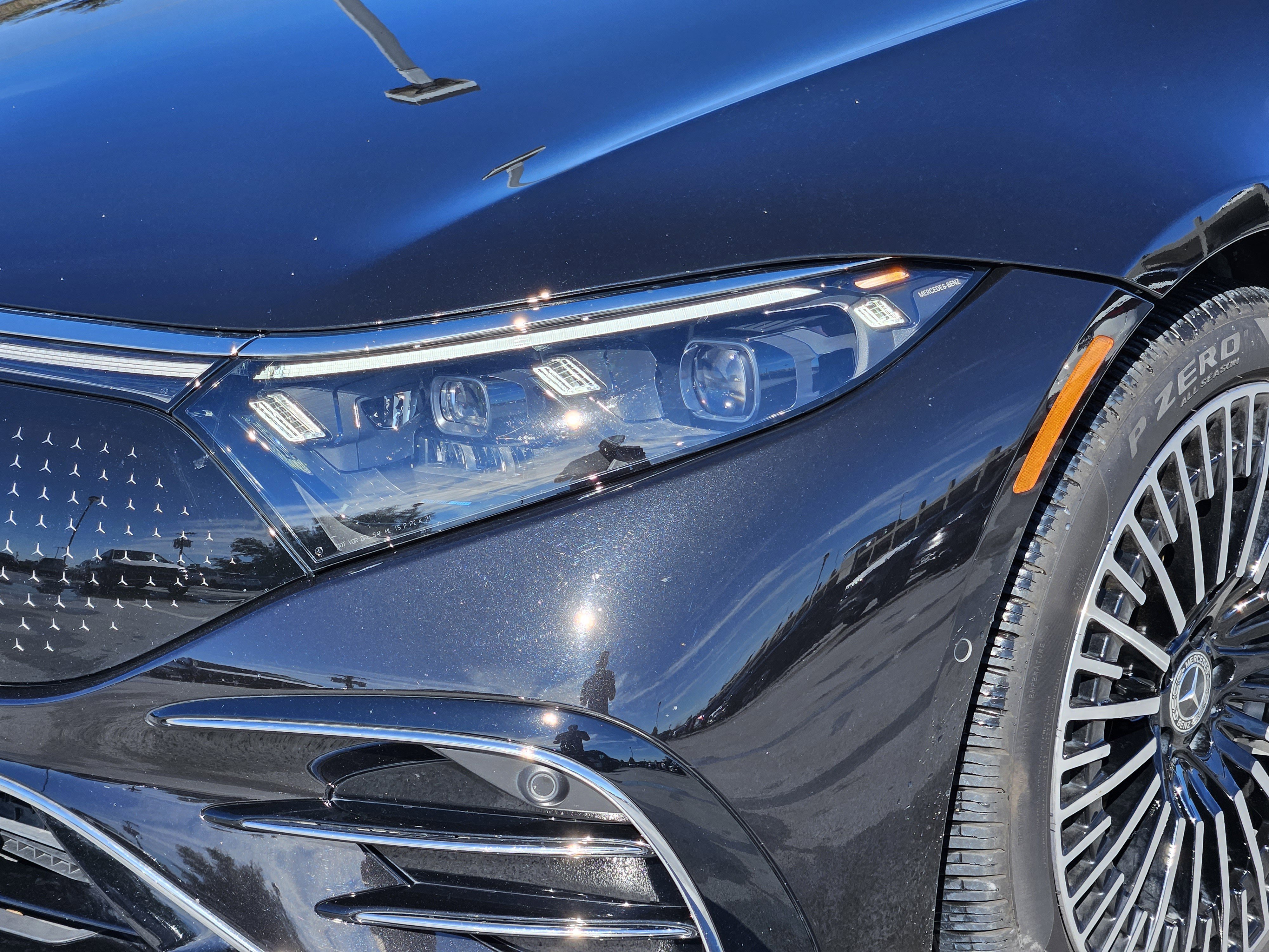 Certified 2023 Mercedes-Benz EQS 580 4MATIC Sedan image 9