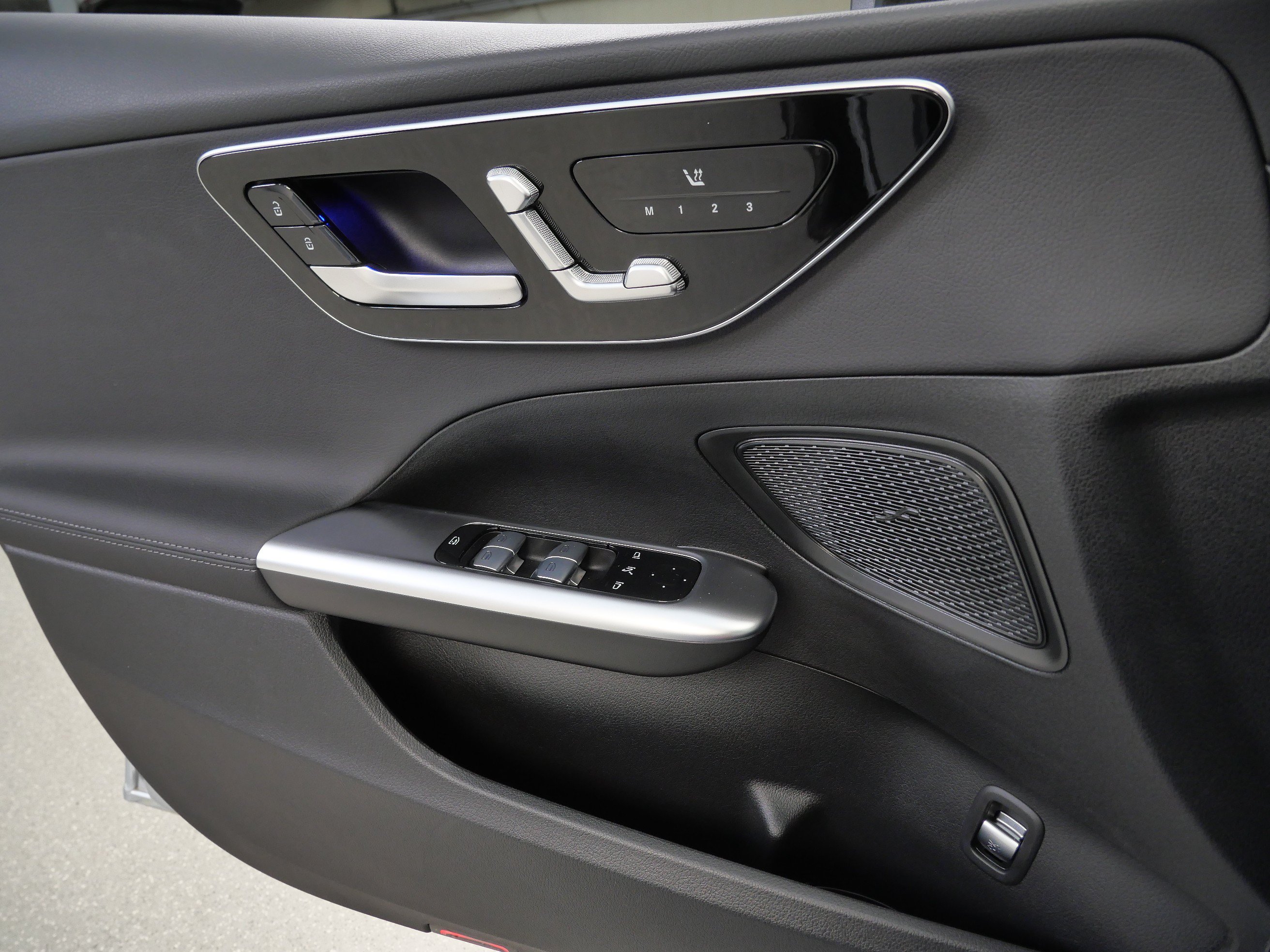 New 2026 Mercedes-Benz C 300 4MATIC Sedan image 13