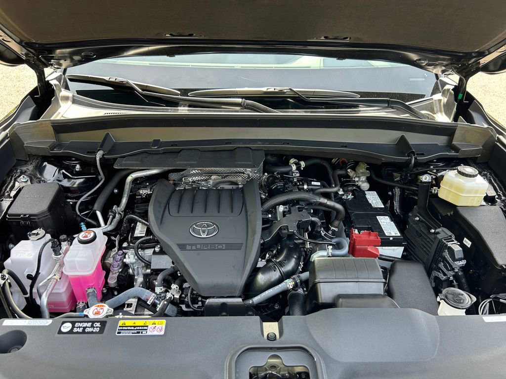 Used 2024 Toyota Grand Highlander Platinum image 29