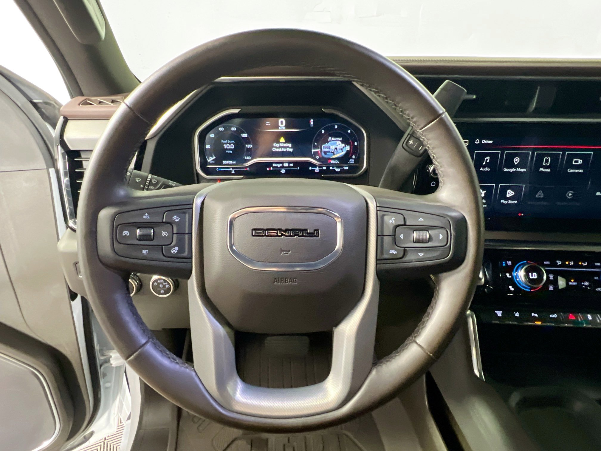 Used 2024 GMC Sierra 3500 Denali w/ Denali Reserve Package AWD/4WD image 17