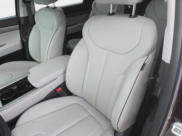 Used 2024 Hyundai Palisade SEL FWD image 24