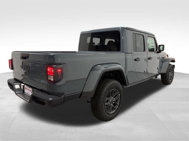 New 2026 Jeep Gladiator Sport AWD/4WD image 6