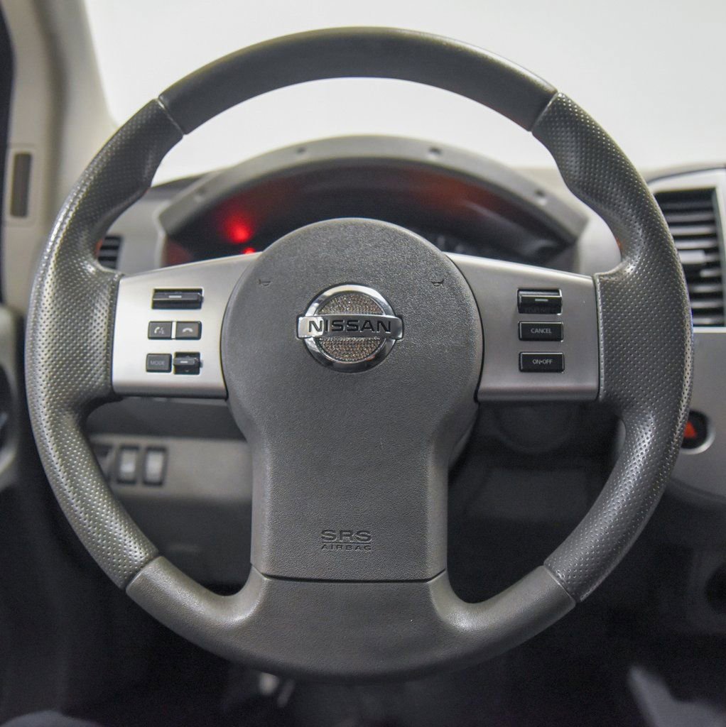 Used 2021 Nissan Frontier SV w/ Midnight Edition Floor Mats AWD/4WD image 23