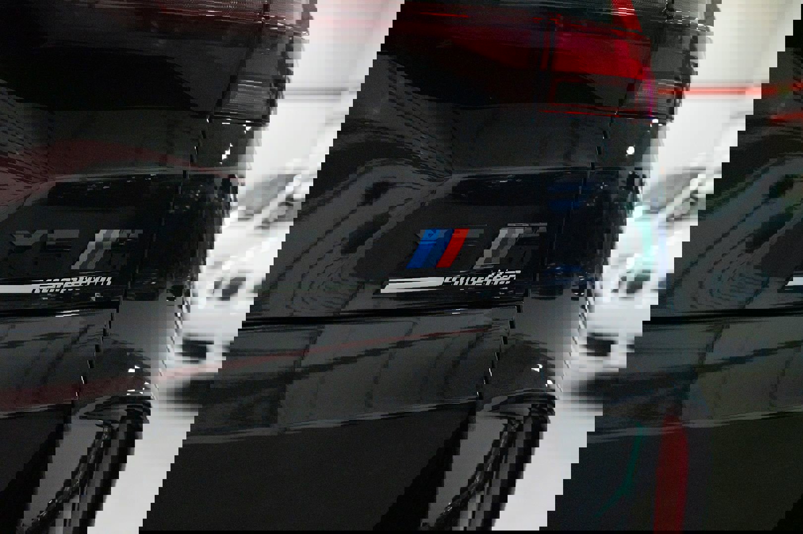 Used 2022 BMW X5 M w/ Competition Package 2 image 9