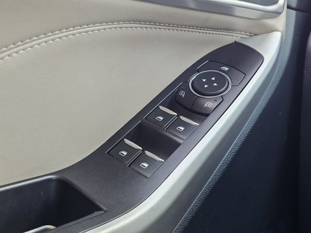 Certified 2020 Ford Explorer XLT w/ Equipment Group 202A image 15