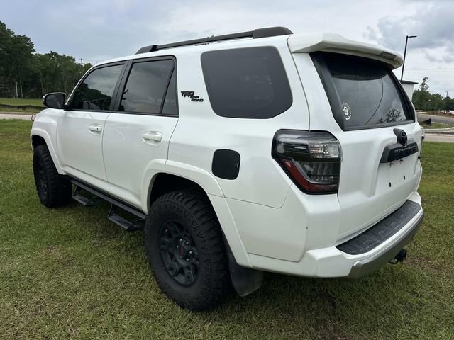 Used 2021 Toyota 4Runner TRD Off-Road Premium w/ Moonroof Package AWD/4WD image 4