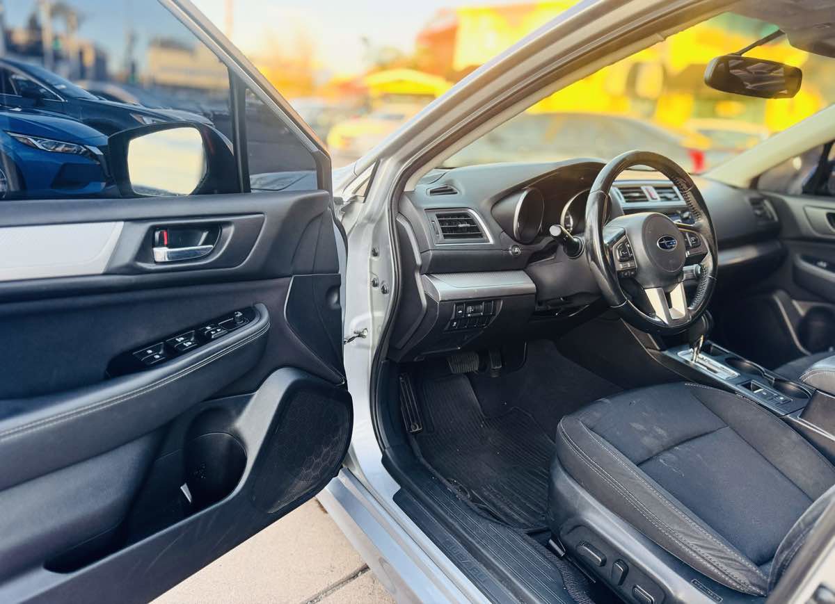 Used 2016 Subaru Legacy 2.5i Premium image 15