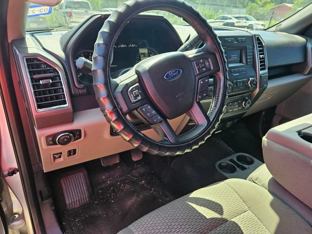 Used 2016 Ford F150 XLT w/ Equipment Group 301A Mid RWD image 8