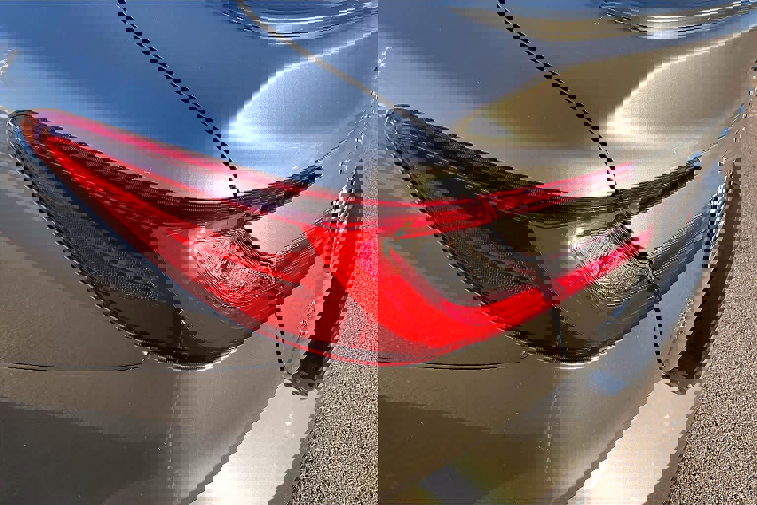 Used 2025 Toyota Camry XLE image 29