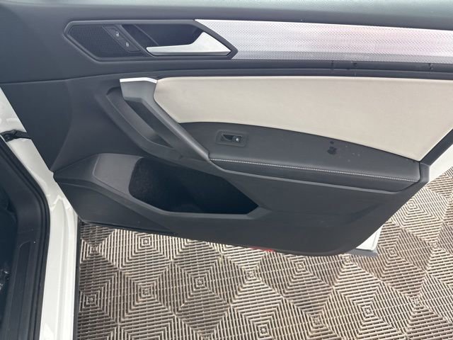 Used 2024 Volkswagen Tiguan S image 24