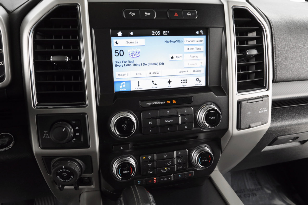 Used 2018 Ford F150 Lariat w/ Equipment Group 502A Luxury image 17