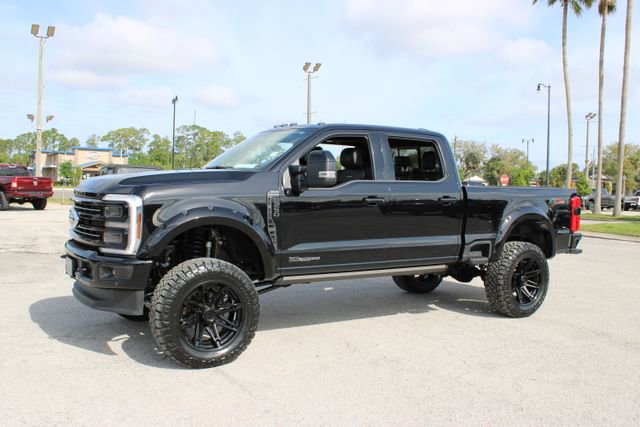 Used 2025 Ford F250 Platinum image 5