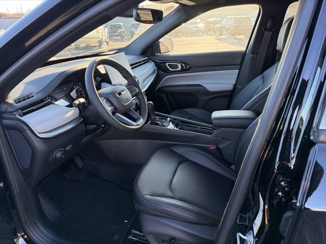 New 2026 Jeep Compass Limited image 8
