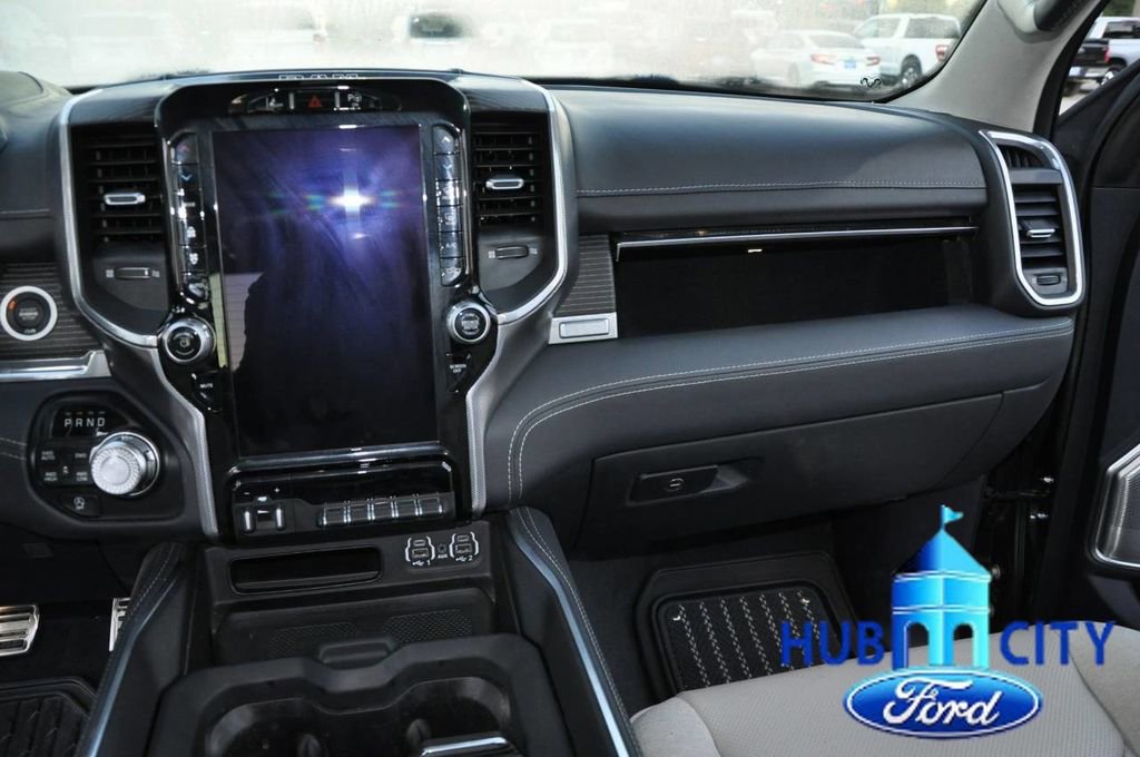 Used 2022 RAM 1500 Limited image 21