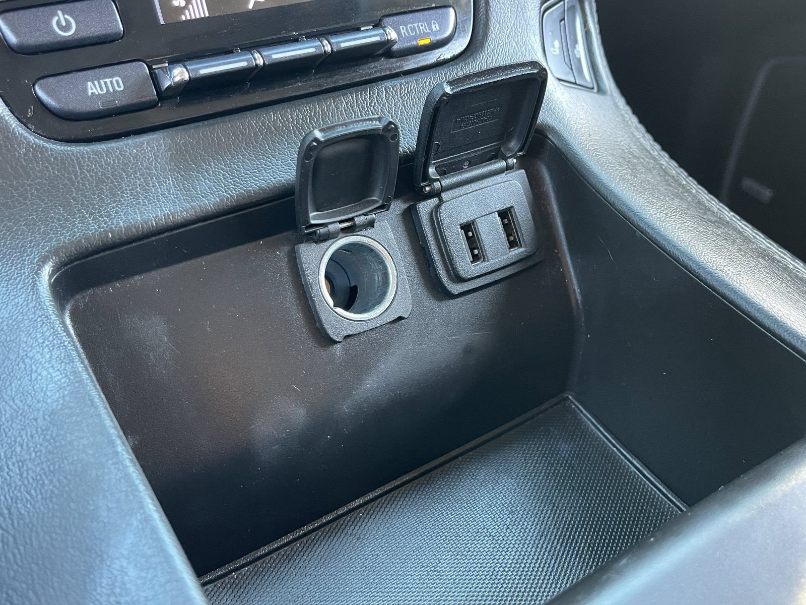 Used 2020 Chevrolet Tahoe LT RWD image 27