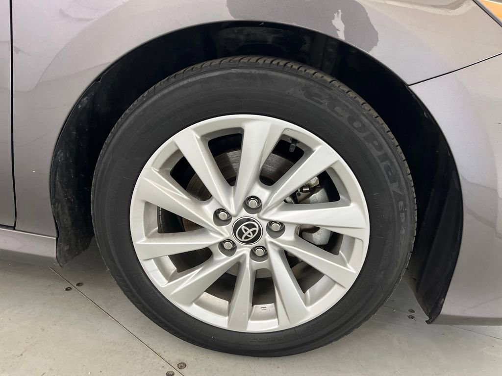 Used 2023 Toyota Camry LE image 18