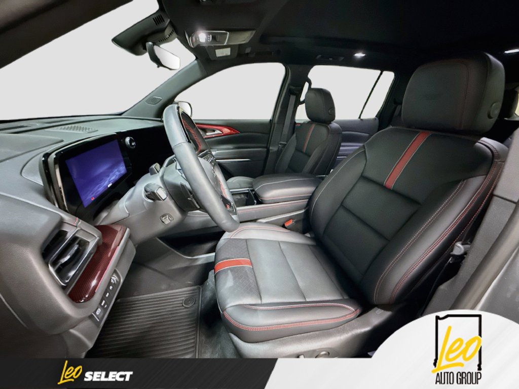 Used 2026 Chevrolet Traverse RS AWD/4WD image 25