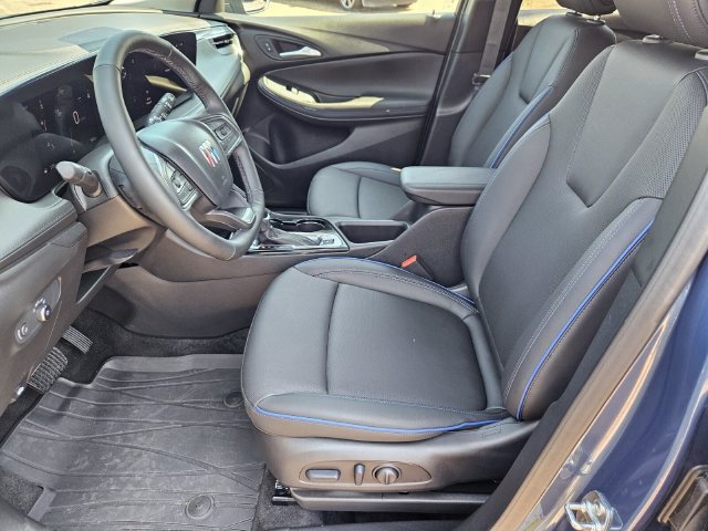 Used 2026 Buick Encore GX Sport Touring w/ Advanced Technology Package FWD image 18