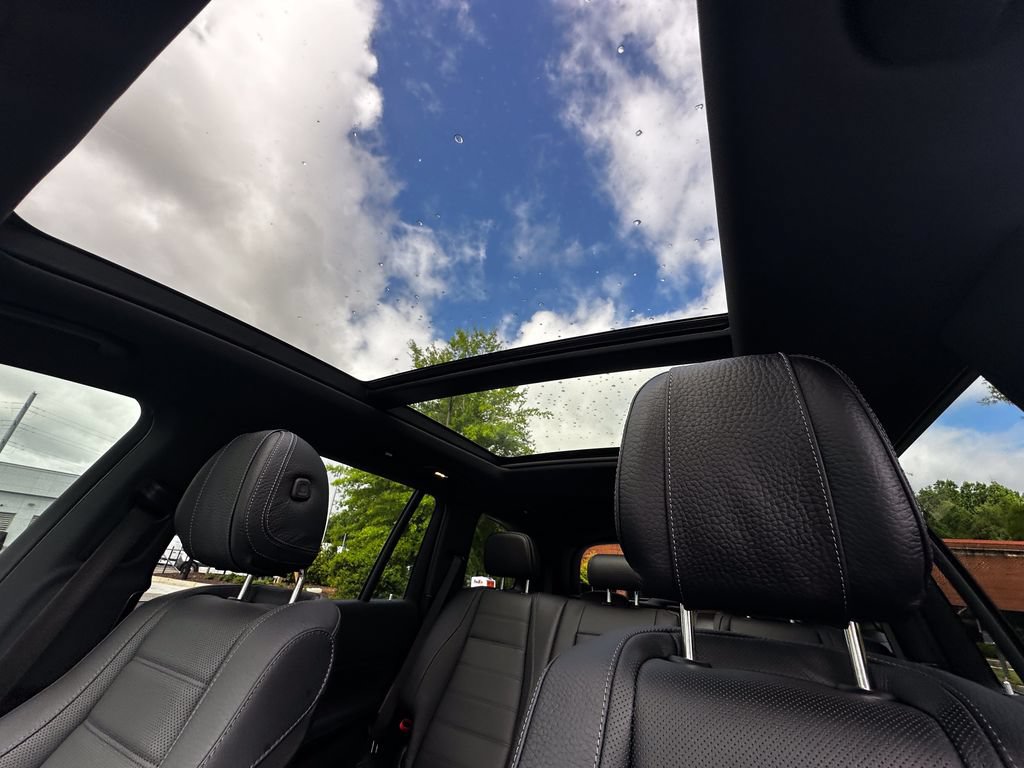 Certified 2025 Mercedes-Benz GLS 580 4MATIC image 34
