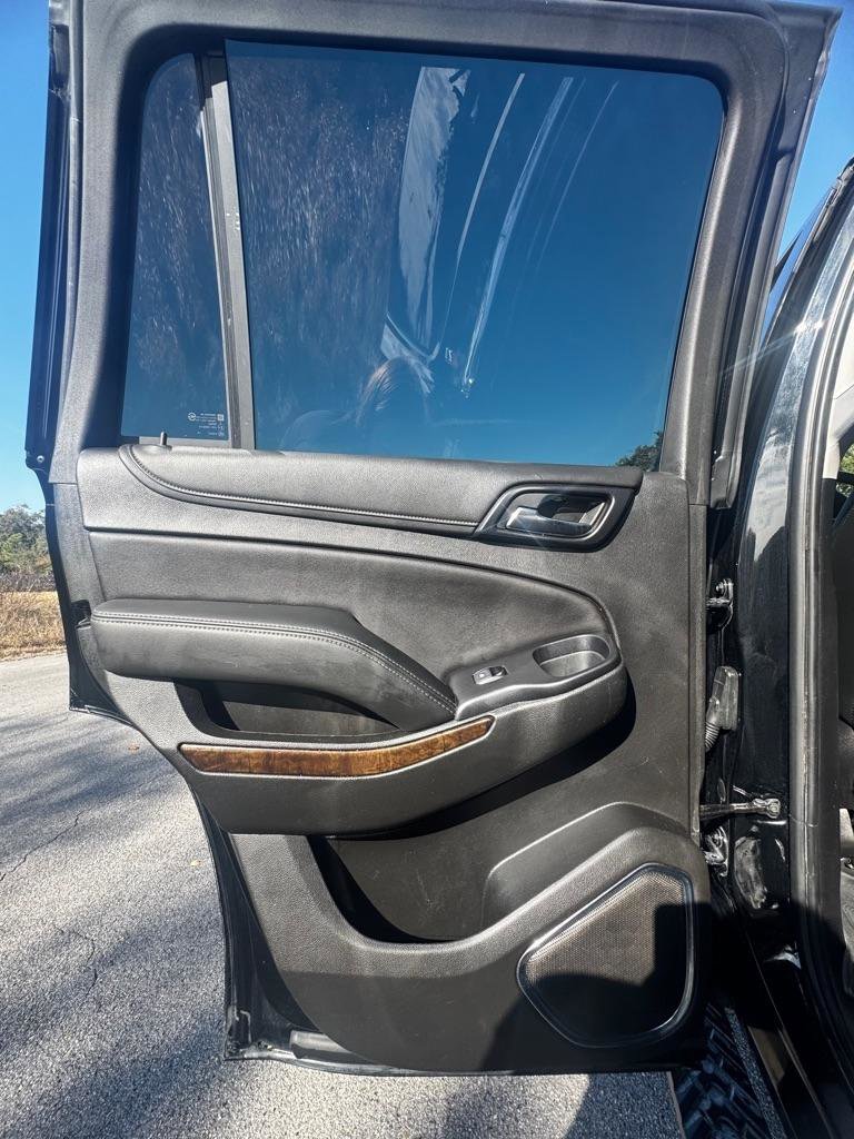 Used 2020 Chevrolet Tahoe LT image 11