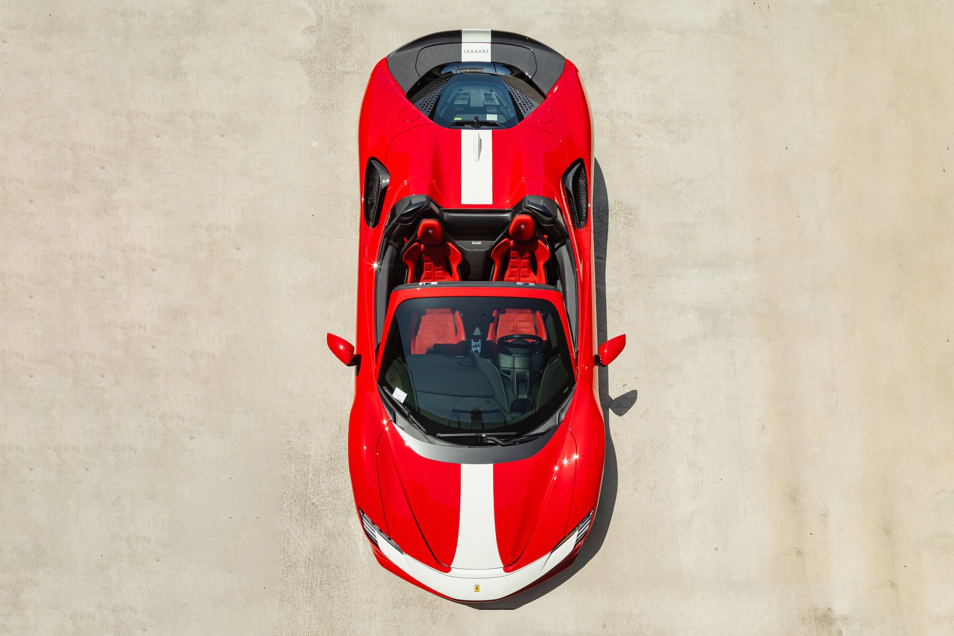 Certified 2022 Ferrari SF90 Spider image 15