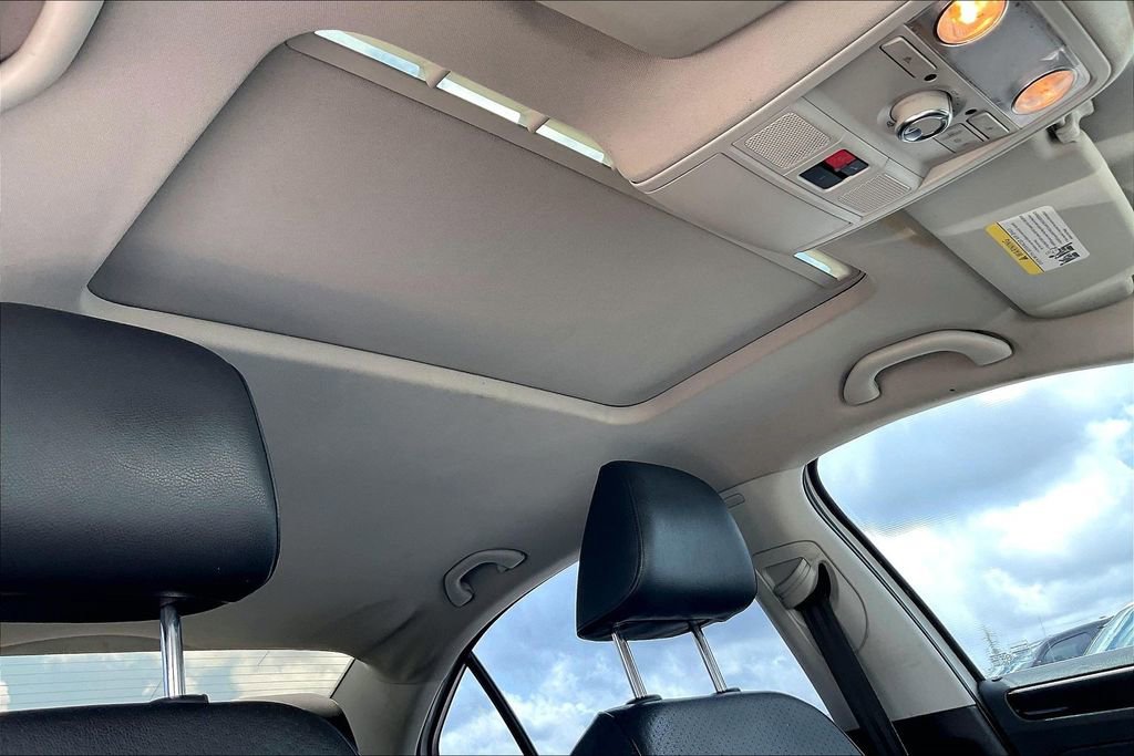 Used 2016 Volkswagen Jetta SEL image 27