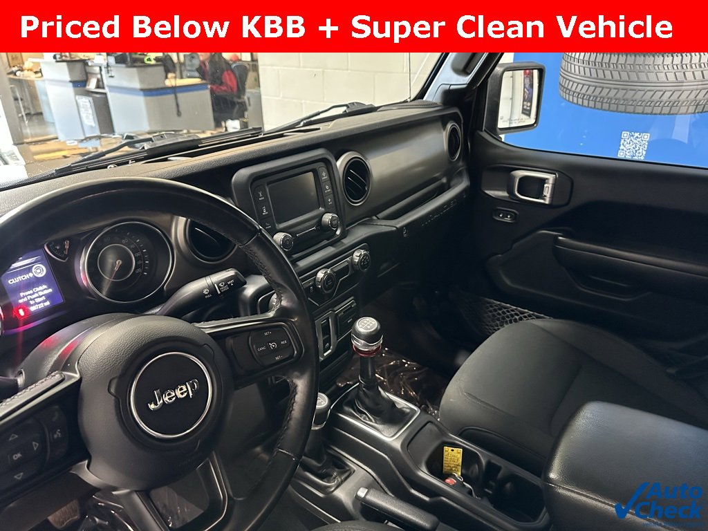 Used 2018 Jeep Wrangler Sport image 12