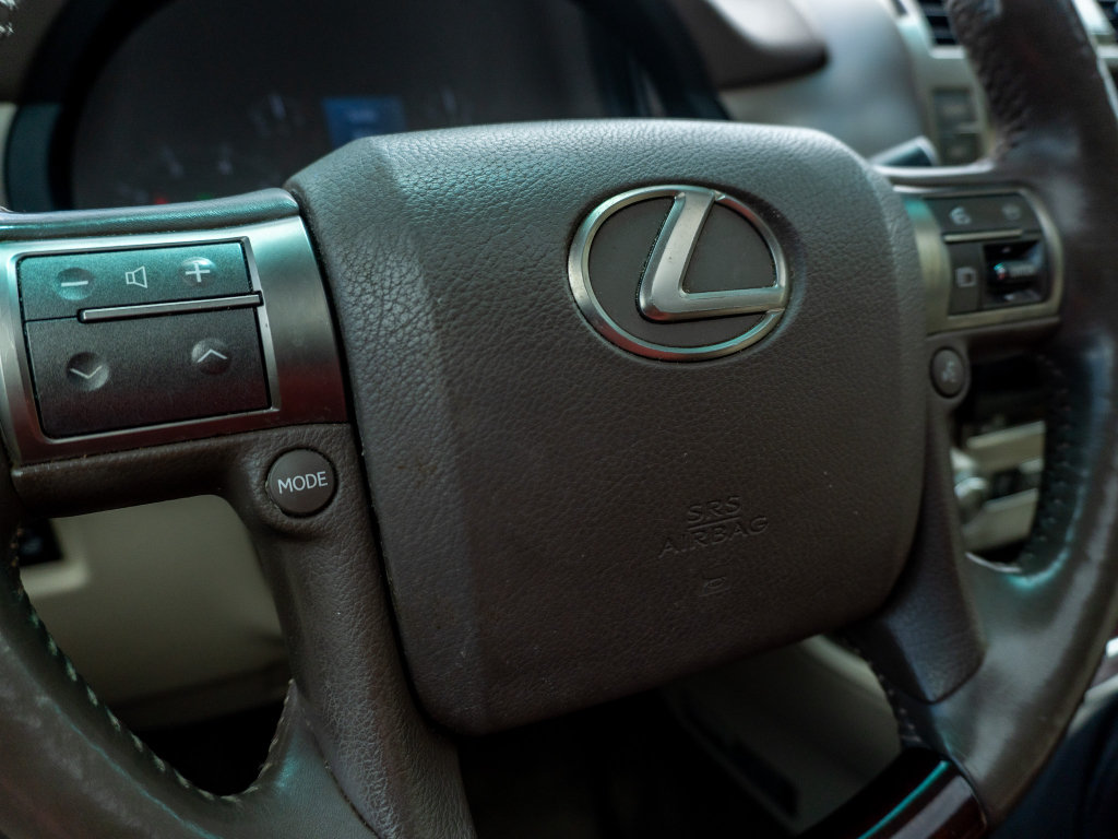 Used 2014 Lexus GX 460 Luxury AWD/4WD image 33