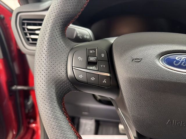 Used 2023 Ford Escape ST-Line w/ Tech Pack #1 AWD/4WD image 16