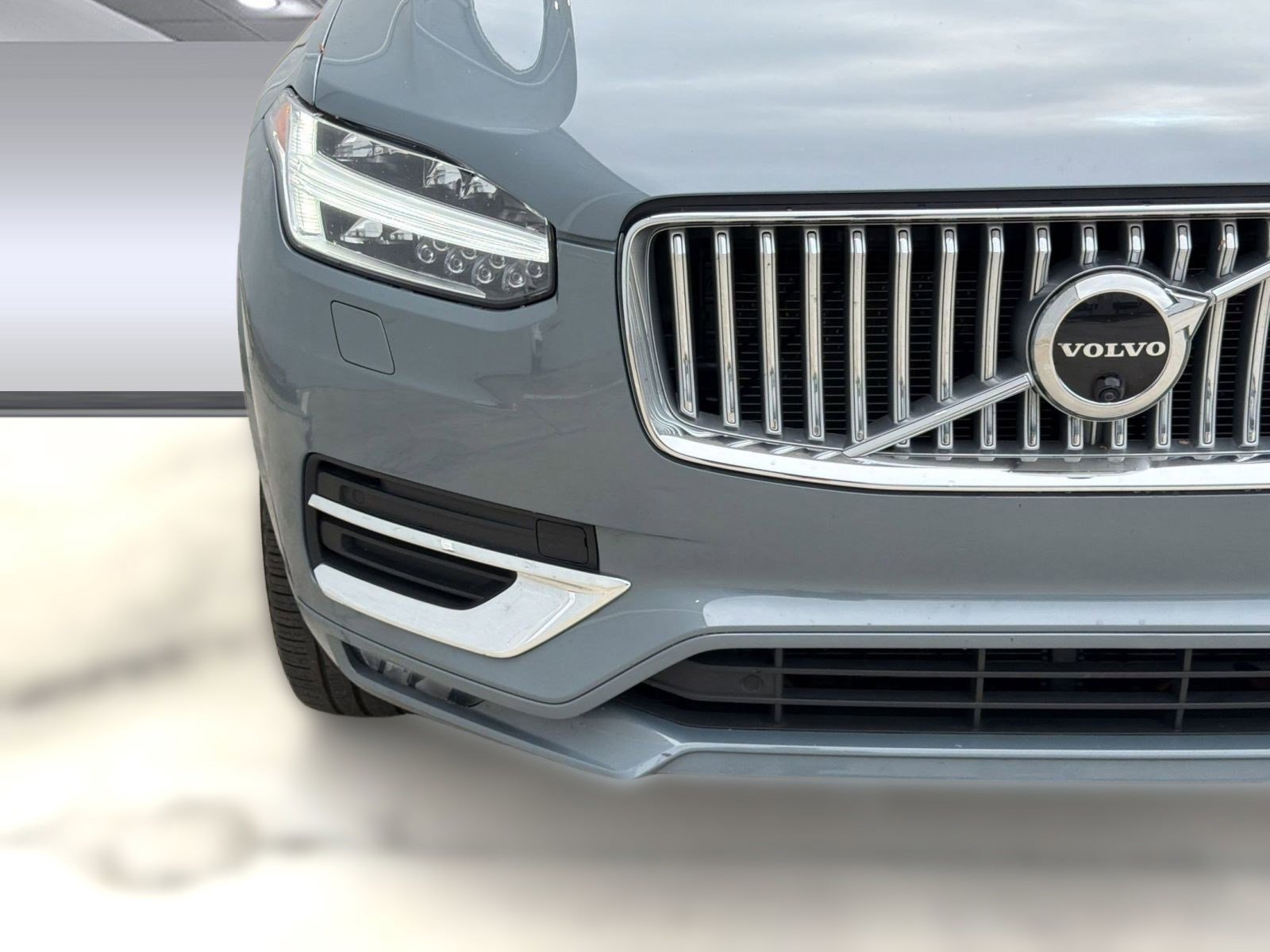 Used 2023 Volvo XC90 B6 Plus w/ Protection Package Premier AWD/4WD image 11