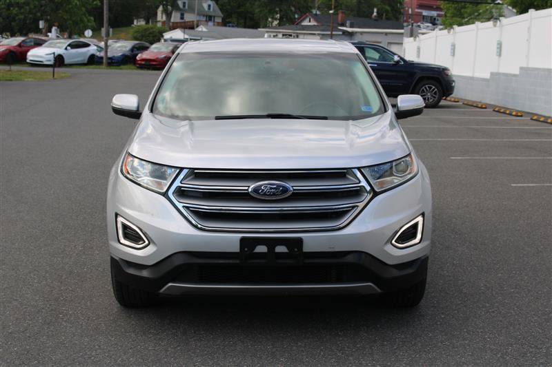 Used 2016 Ford Edge SEL w/ Equipment Group 201A FWD image 3