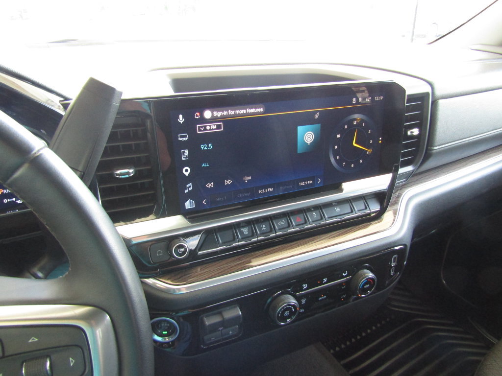 Used 2026 Chevrolet Silverado 2500 LT AWD/4WD image 23