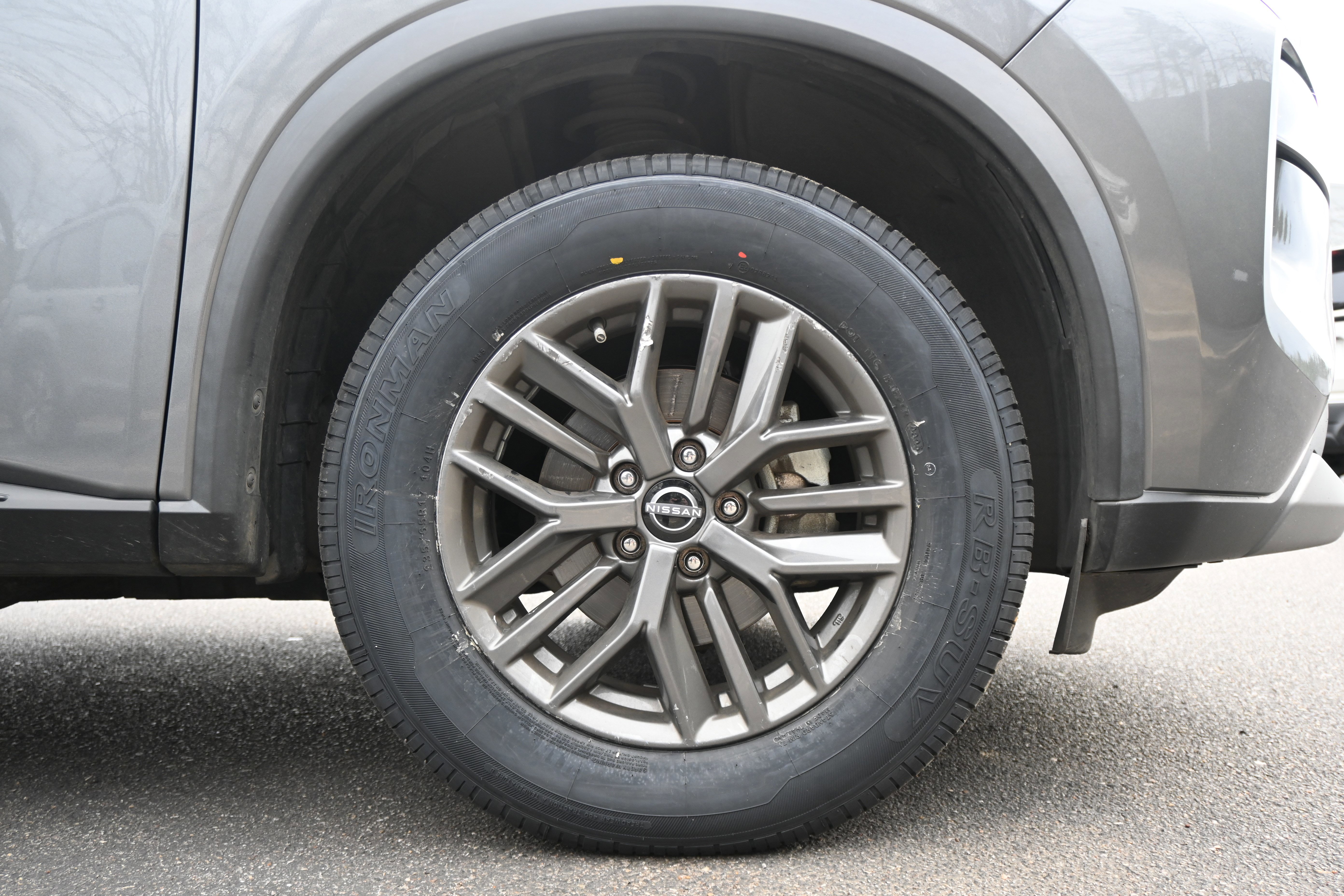 Used 2023 Nissan Rogue S image 13