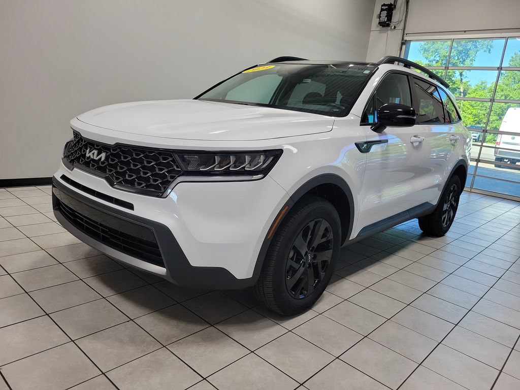 Used 2023 Kia Sorento S w/ Panoramic Sunroof Package AWD/4WD image 3