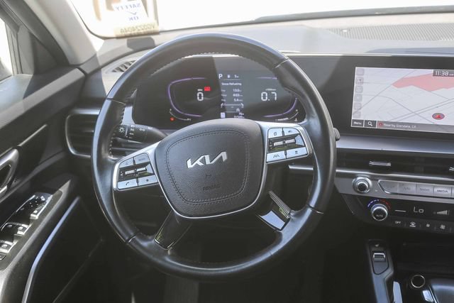 Used 2023 Kia Telluride S w/ S Sunroof Package FWD image 16