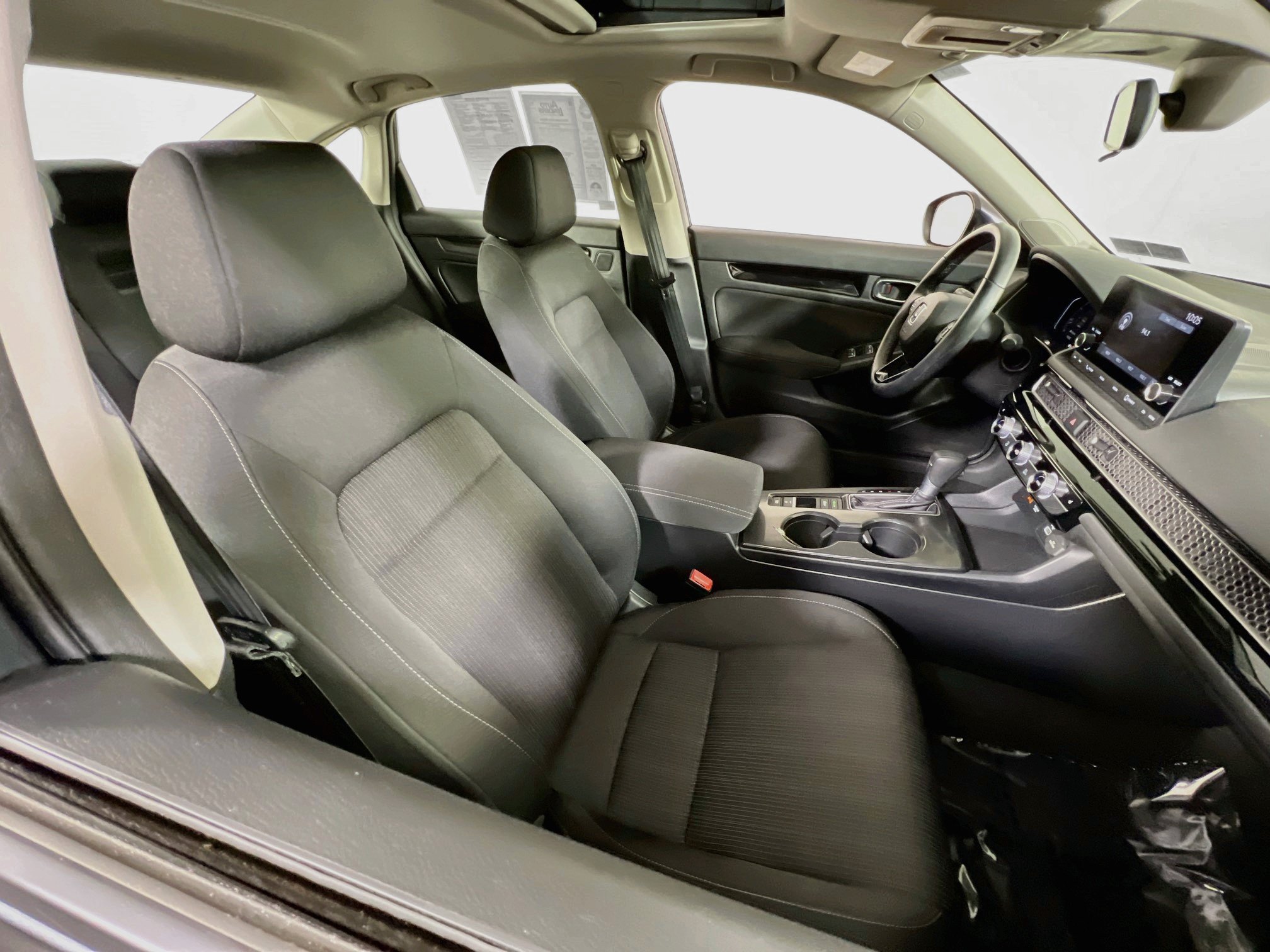 Used 2024 Honda Civic EX image 27