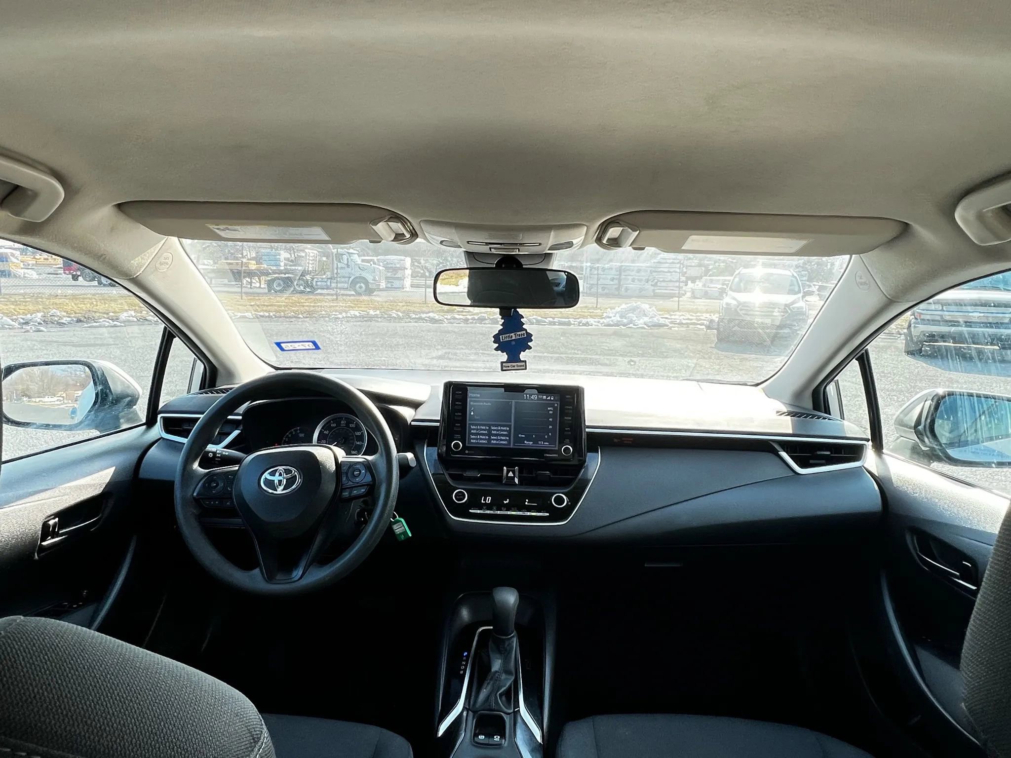 Used 2022 Toyota Corolla LE image 14