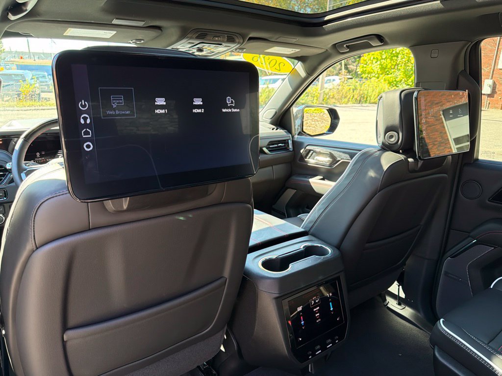 Used 2026 GMC Yukon AT4 Ultimate AWD/4WD image 29