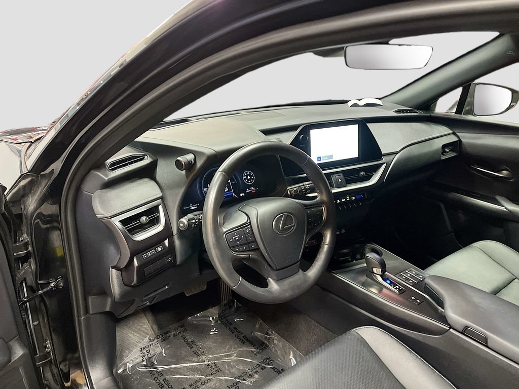 Used 2025 Lexus UX 300h AWD w/ Accessory Package (Z1) image 9