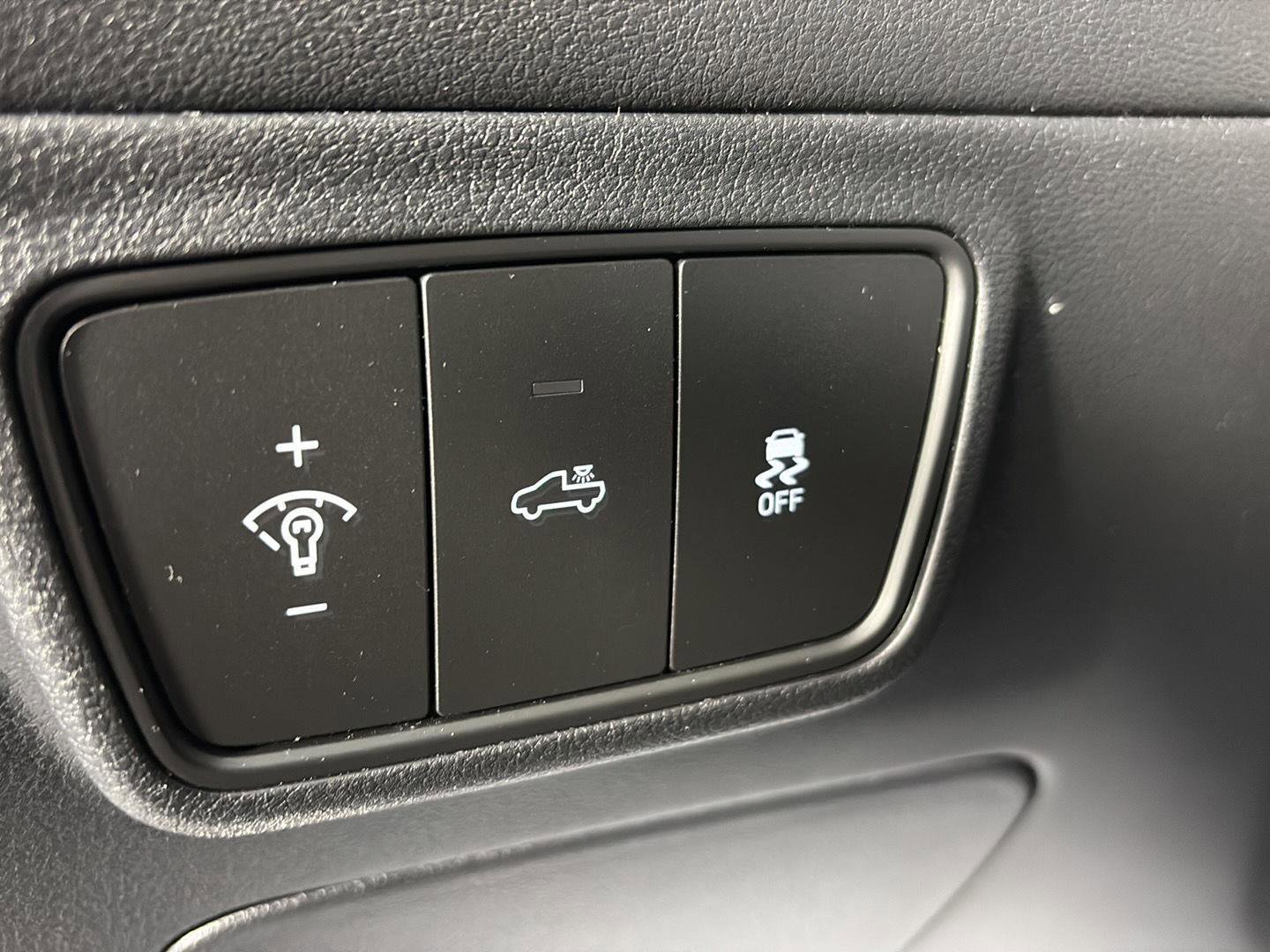 Used 2022 Hyundai Santa Cruz SEL image 26