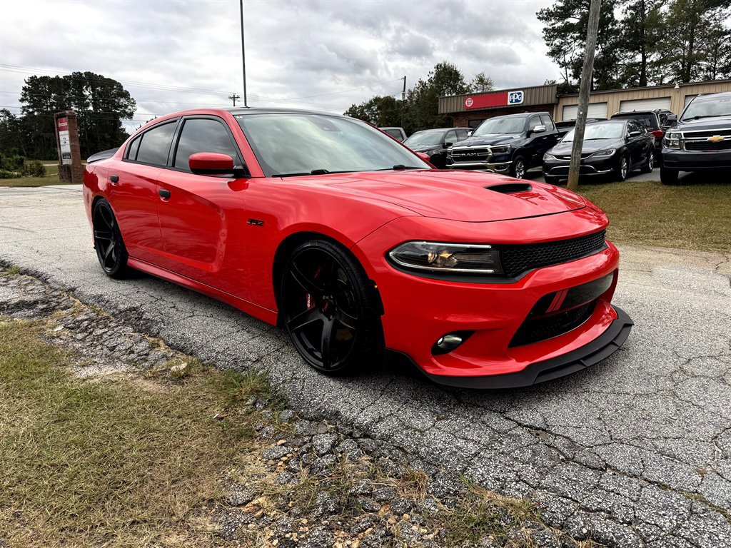 Used 2016 Dodge Charger SRT w/ Harman/Kardon Audio Group image 6