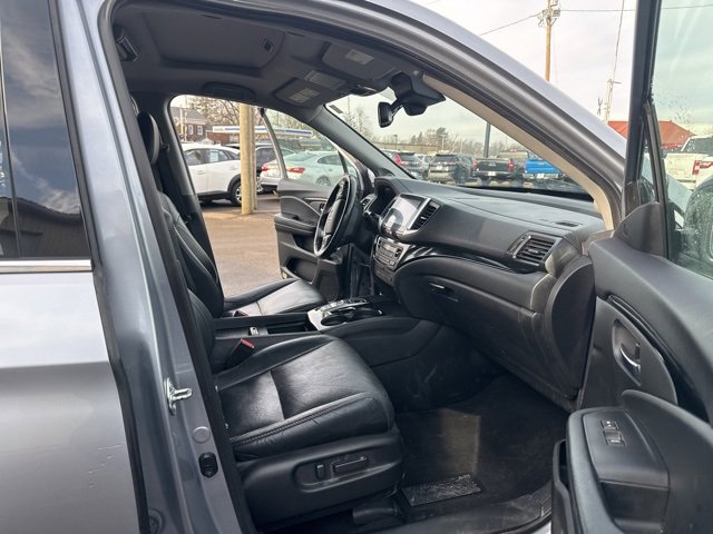 Used 2017 Honda Pilot Elite image 15