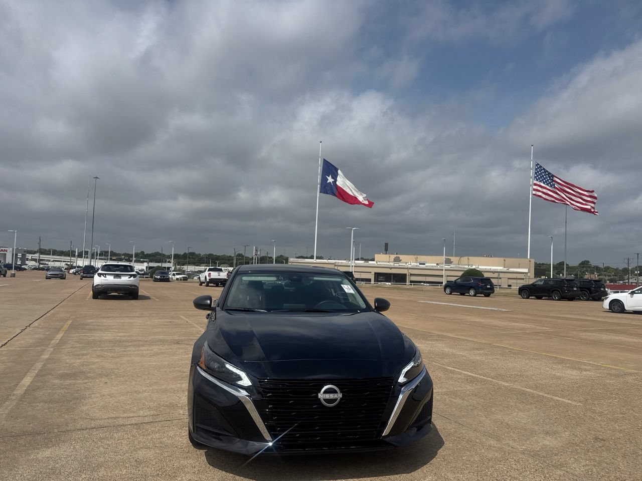 Certified 2026 Nissan Altima 2.5 SV AWD/4WD image 4