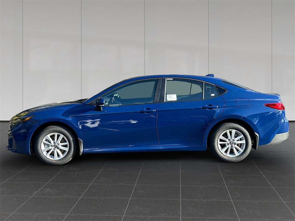 New 2026 Toyota Camry SE w/ Convenience Package image 2