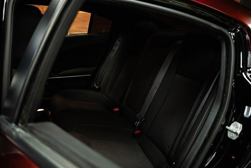 Used 2018 Dodge Charger R/T Scat Pack image 9