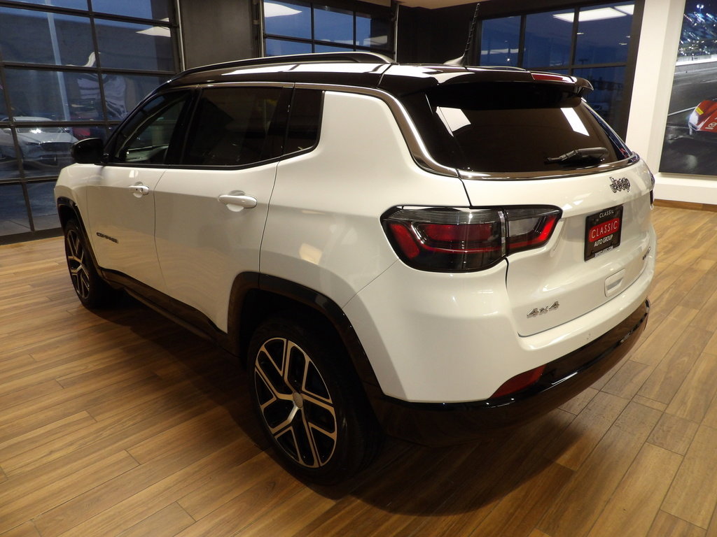 Used 2024 Jeep Compass Limited w/ Elite Group image 8