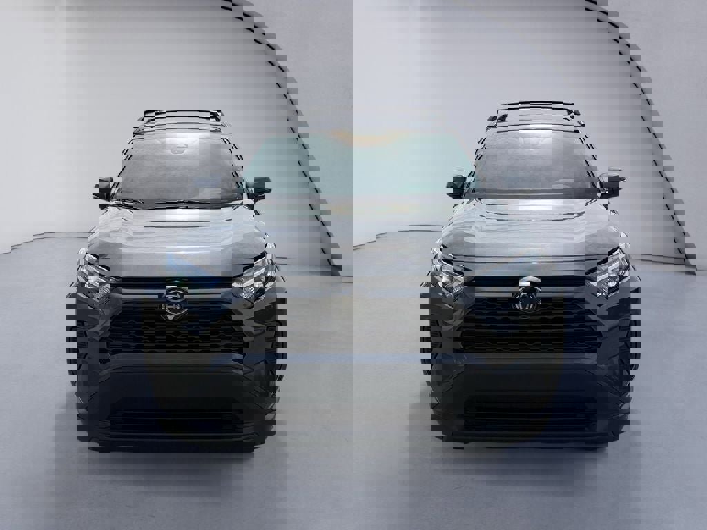 Used 2023 Toyota RAV4 XLE image 8